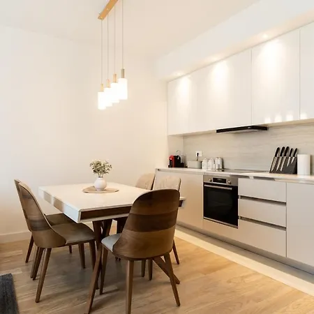 Bw Spacious Riverview * בלגרד